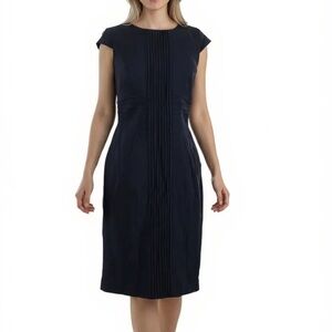 NWT ADRIANNA PAPELL Cap Sleeve Pleated Detail Zipper Back Lined Dress Size 6